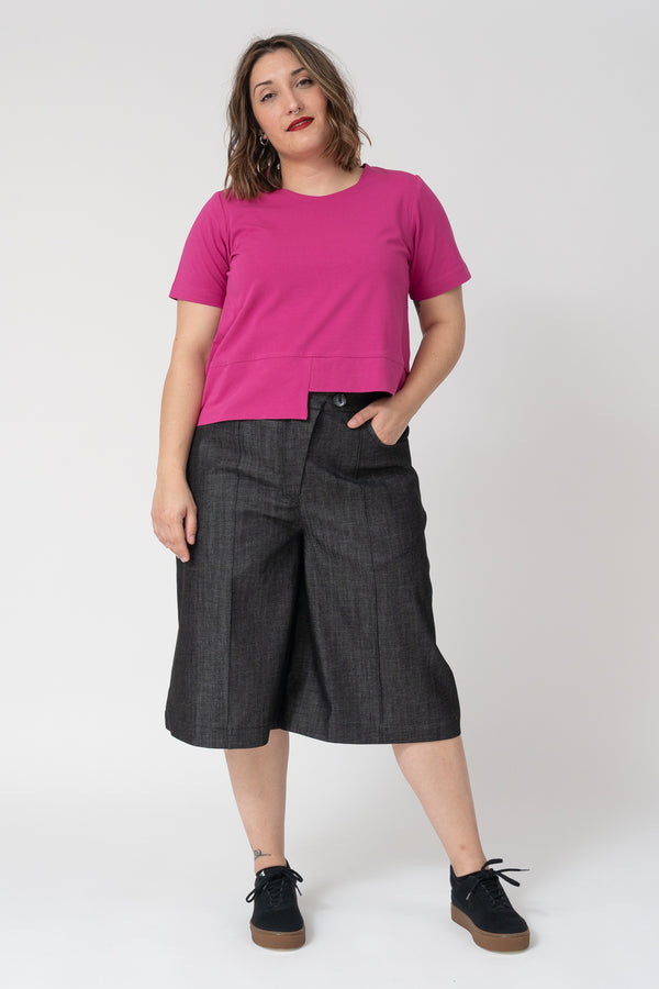 Camiseta bajo asimetrico Lucia Fucsia