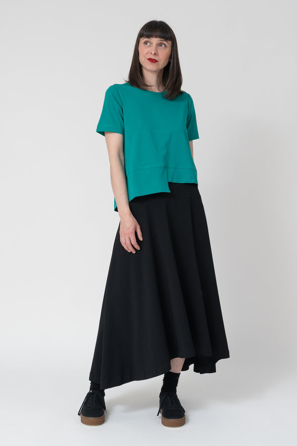 Camiseta bajo asimetrico Lucia verde
