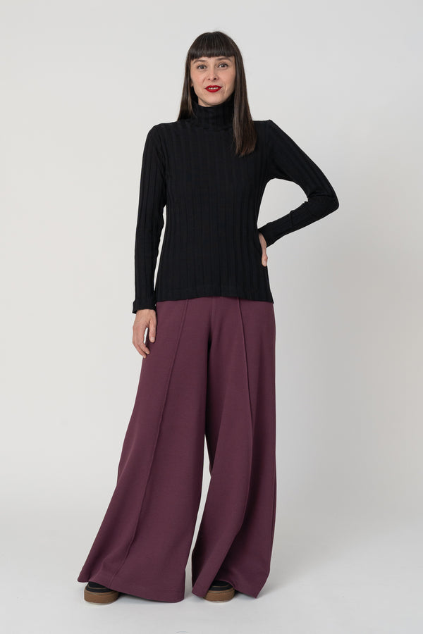 Canale cuello alto negro