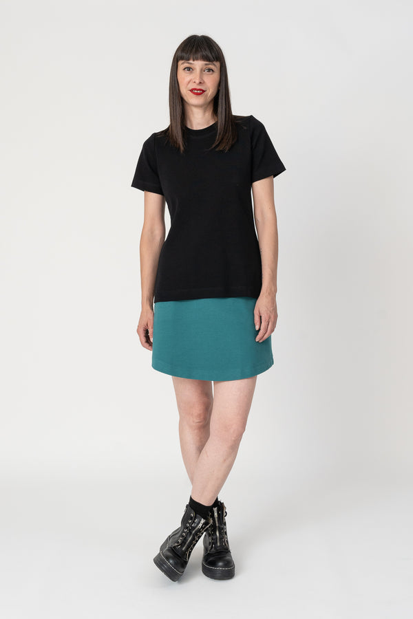 Camiseta basica encajada negro