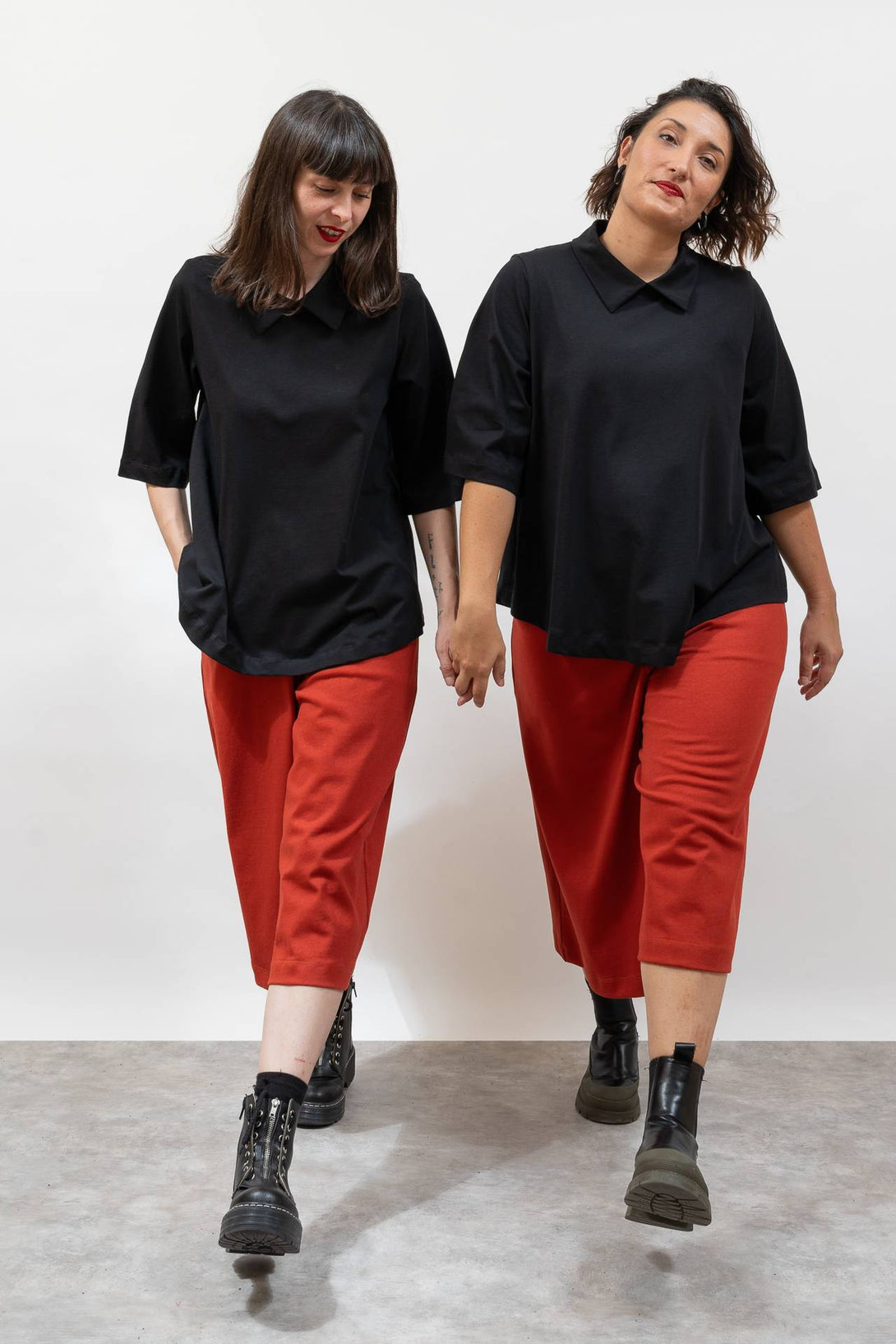 Camisa camiseta Gusi negro-Elisa Muresan