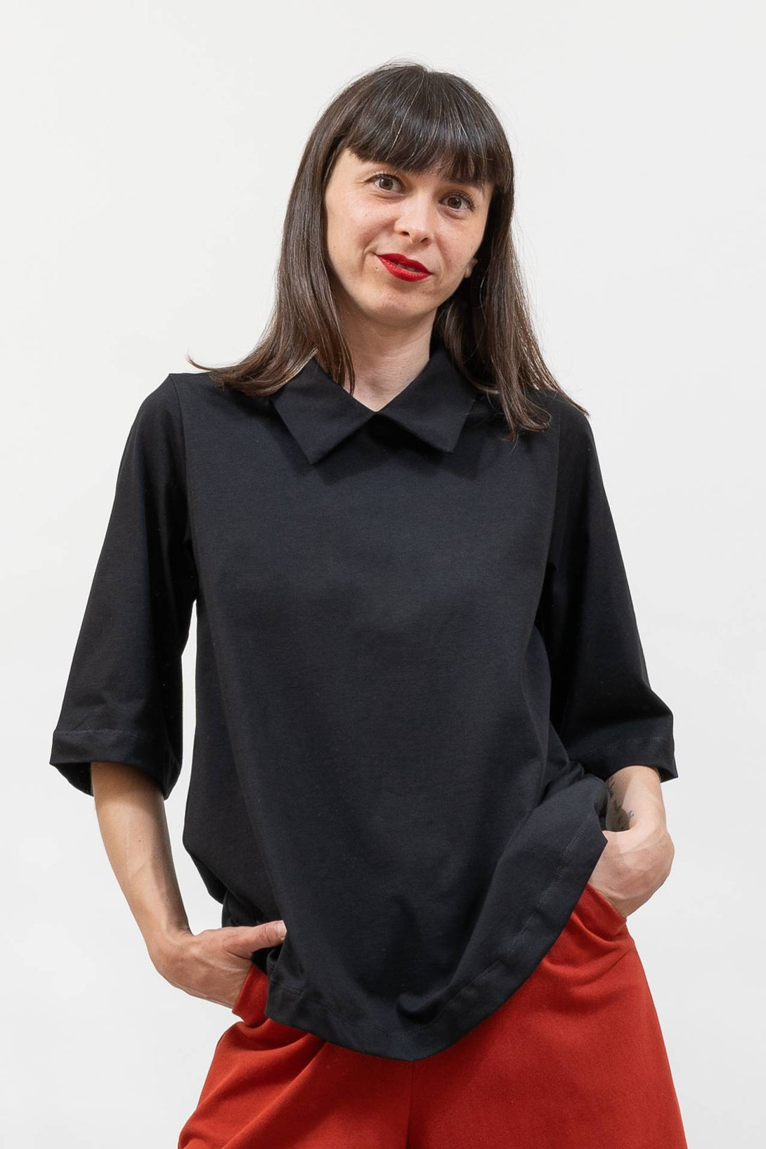 Camisa camiseta Gusi negro-Elisa Muresan