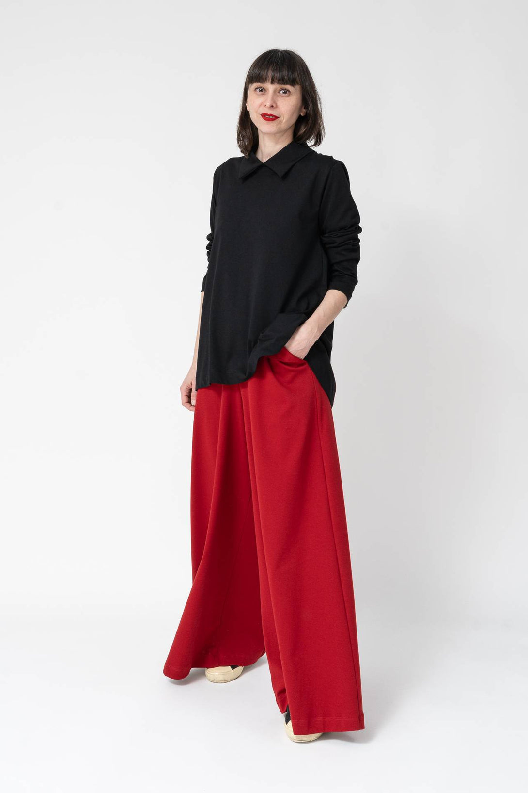 Camisa camiseta over negro-Elisa Muresan