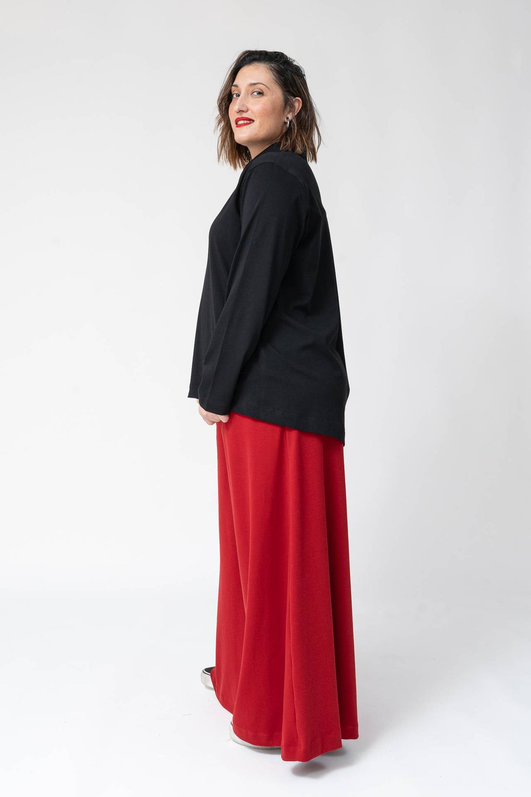 Camisa camiseta over negro-Elisa Muresan