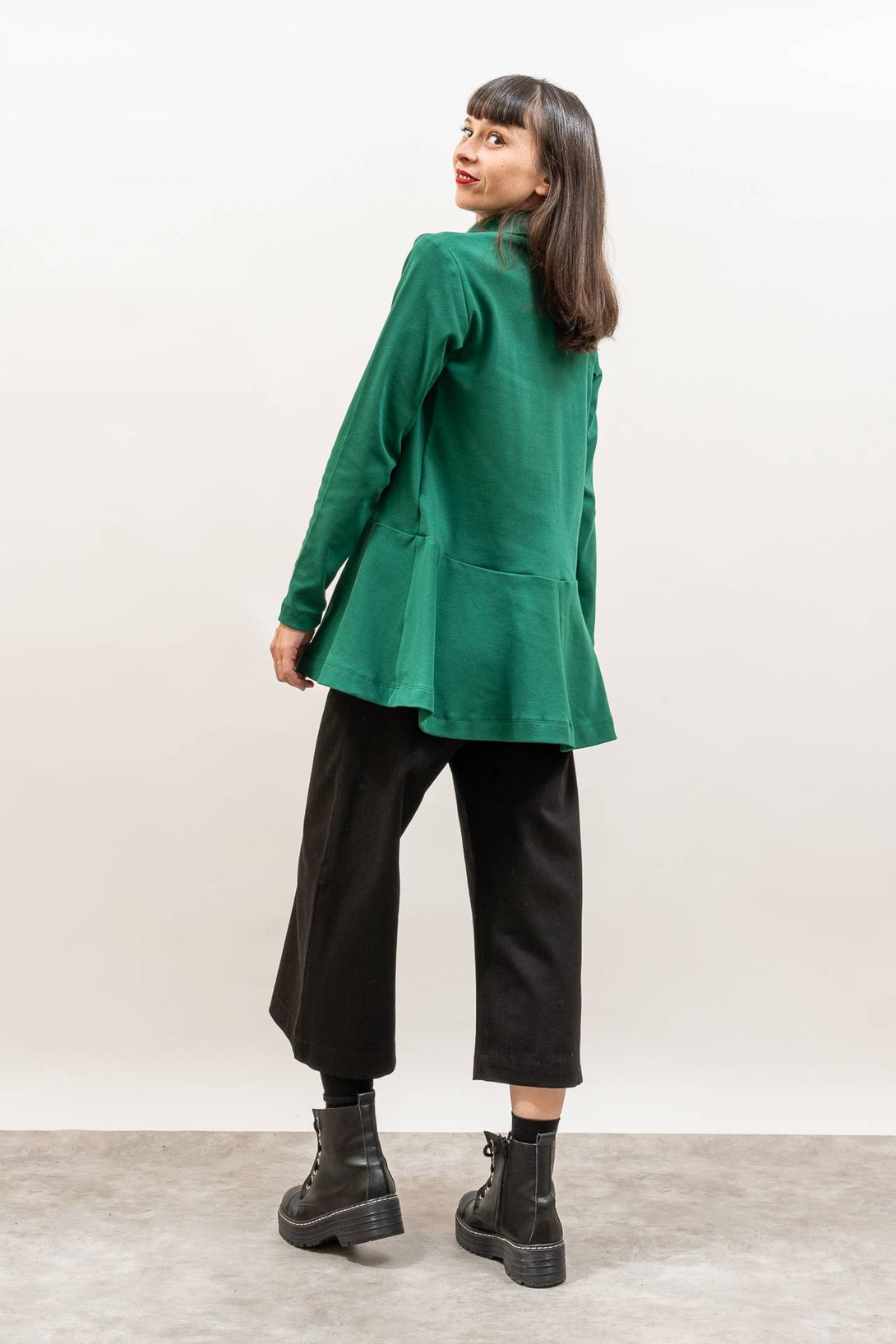 Camisa camiseta vuelo verde-Elisa Muresan