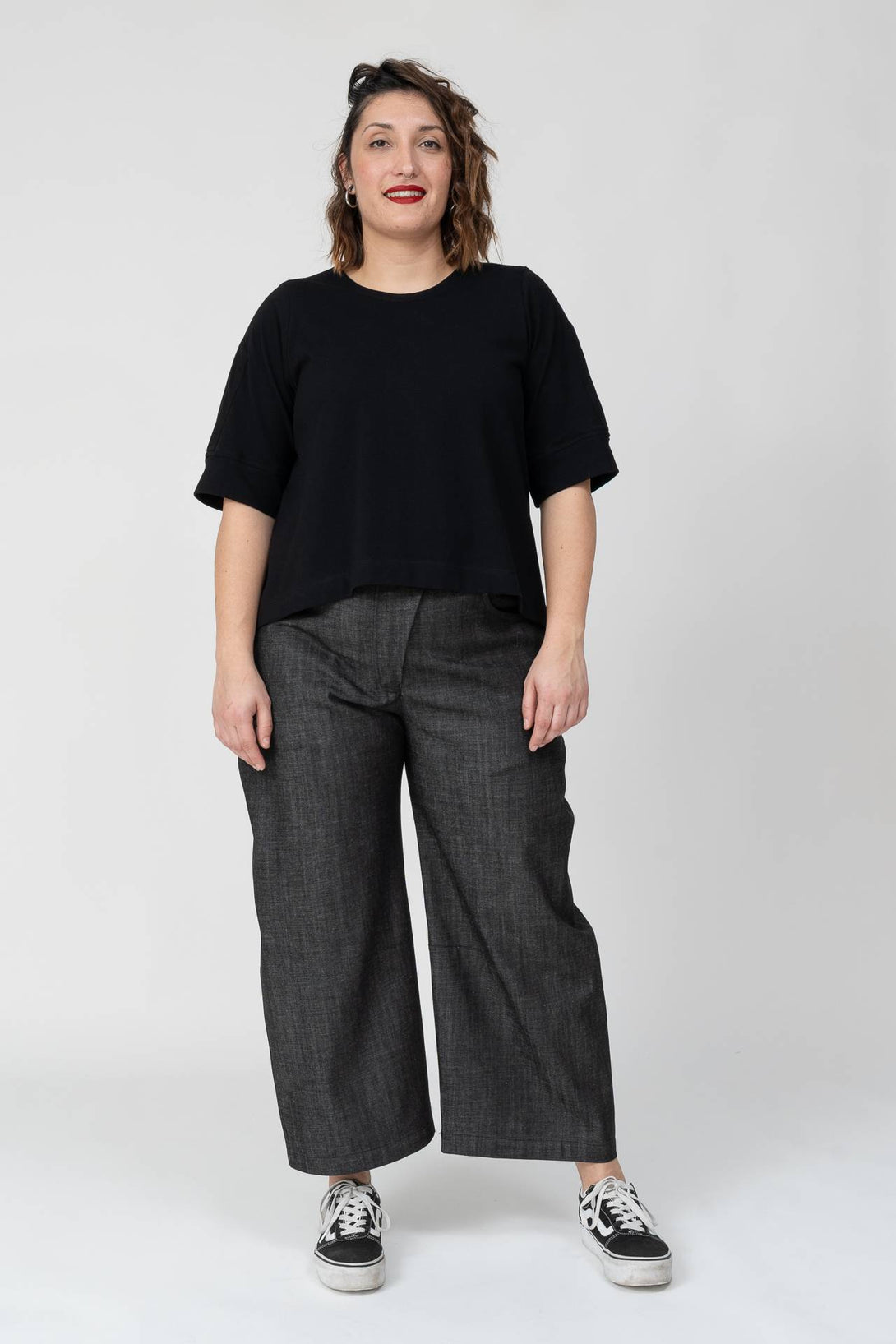 Camiseta Capensis negro-Elisa Muresan