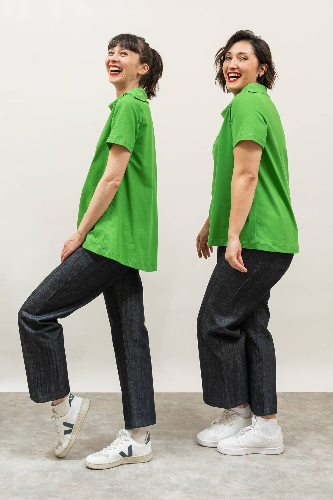 Camiseta cuello abierto evasé verde-Elisa Muresan