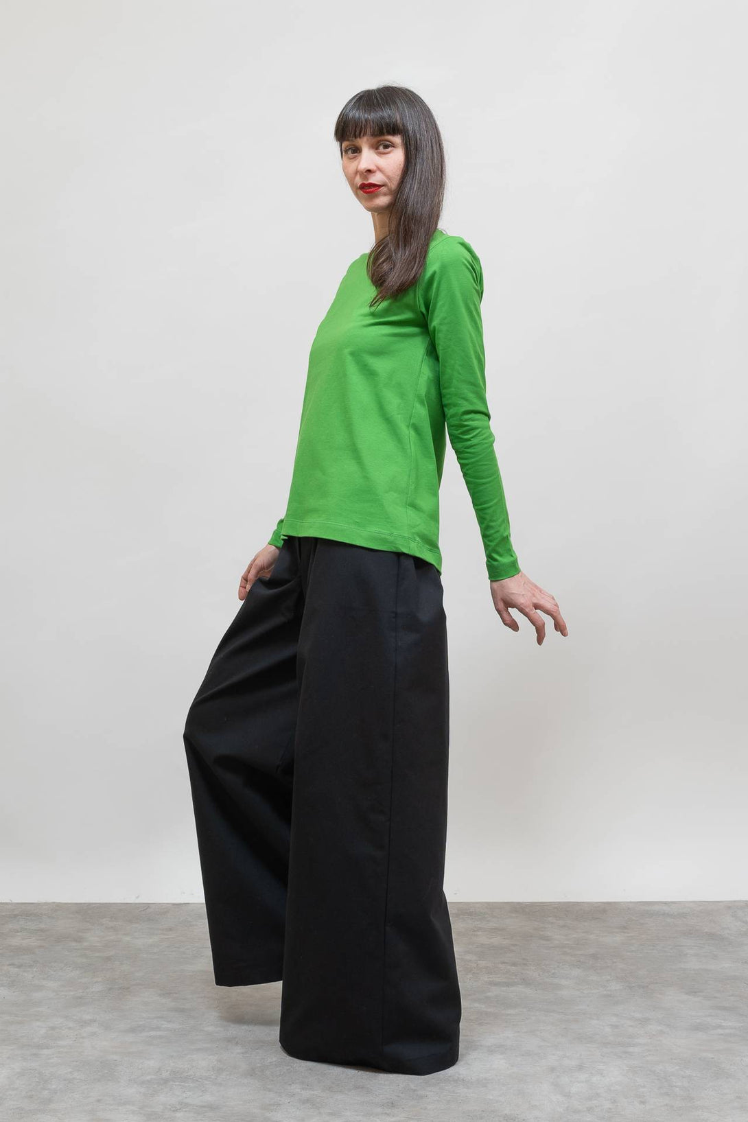 Camiseta evasé manga larga verde-Elisa Muresan