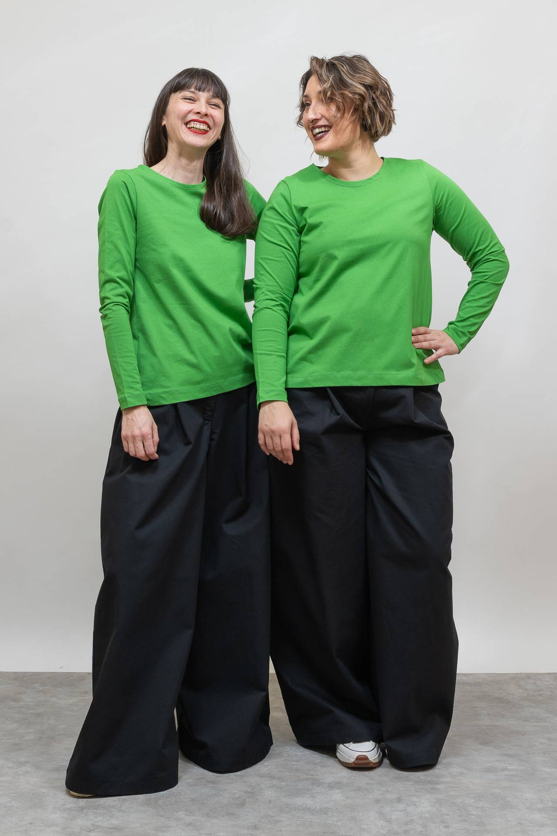 Camiseta evasé manga larga verde-Elisa Muresan