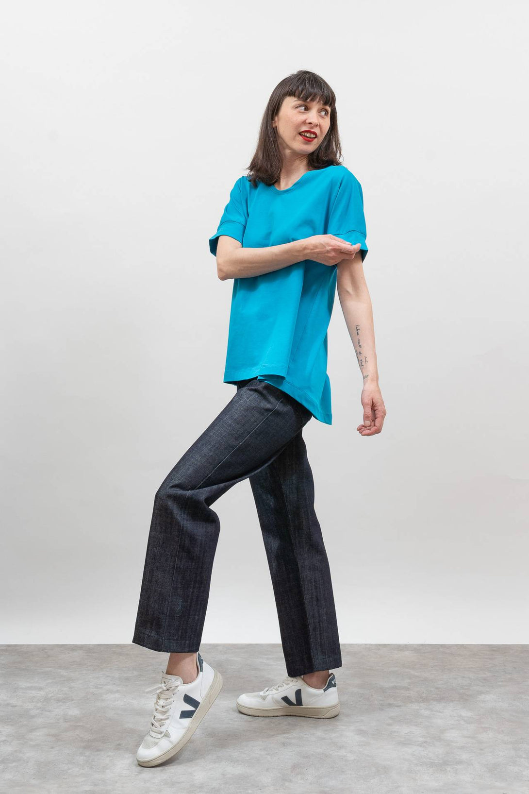 Camiseta over azul-Elisa Muresan