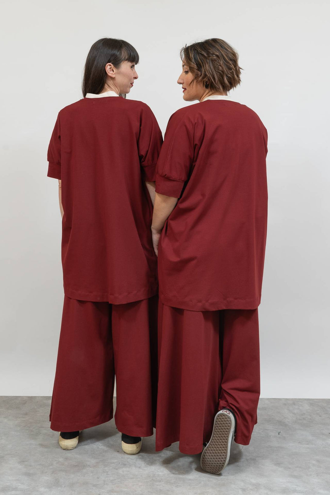 Chaqueta over manga corta roja-Elisa Muresan