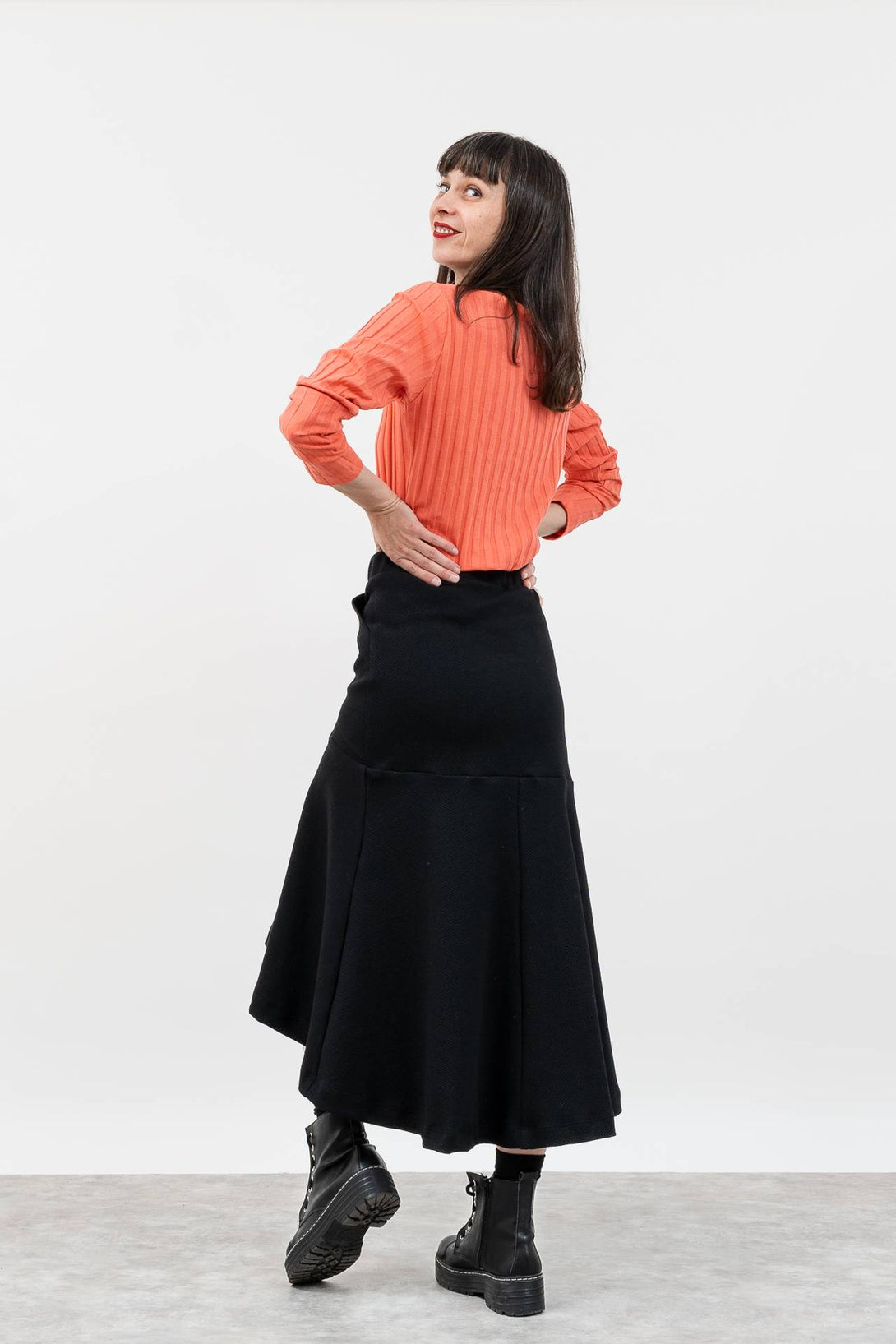 Falda Lola negro-Elisa Muresan