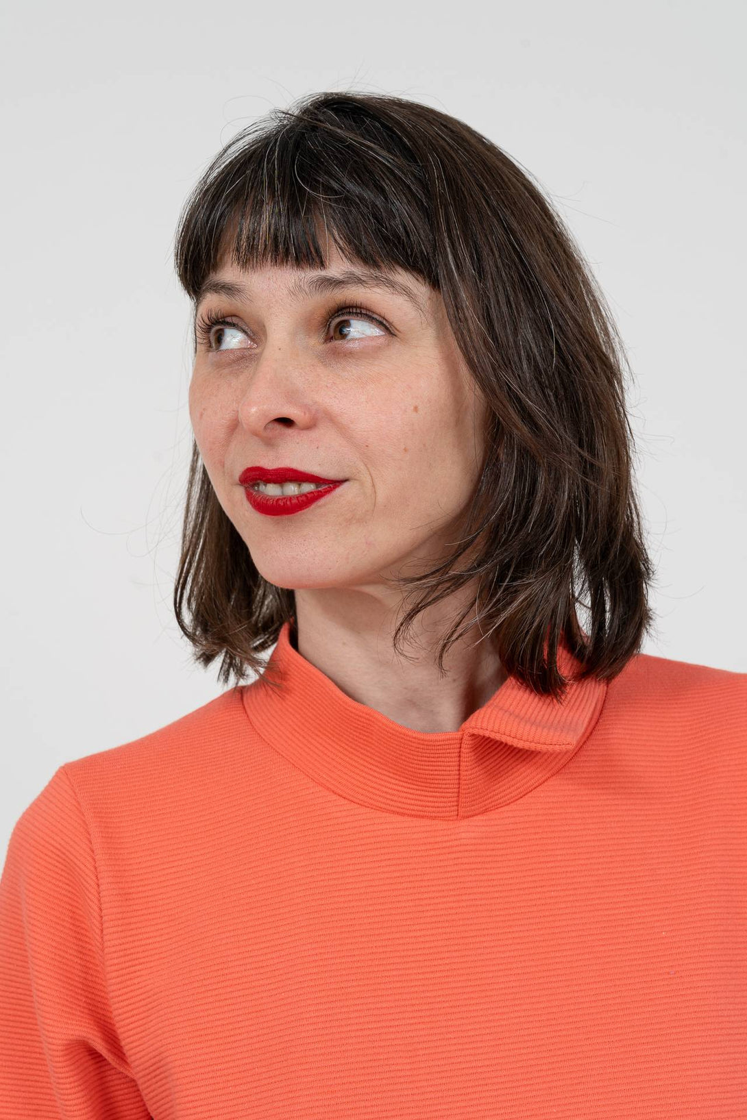 Jersey asimétrico coral-Elisa Muresan