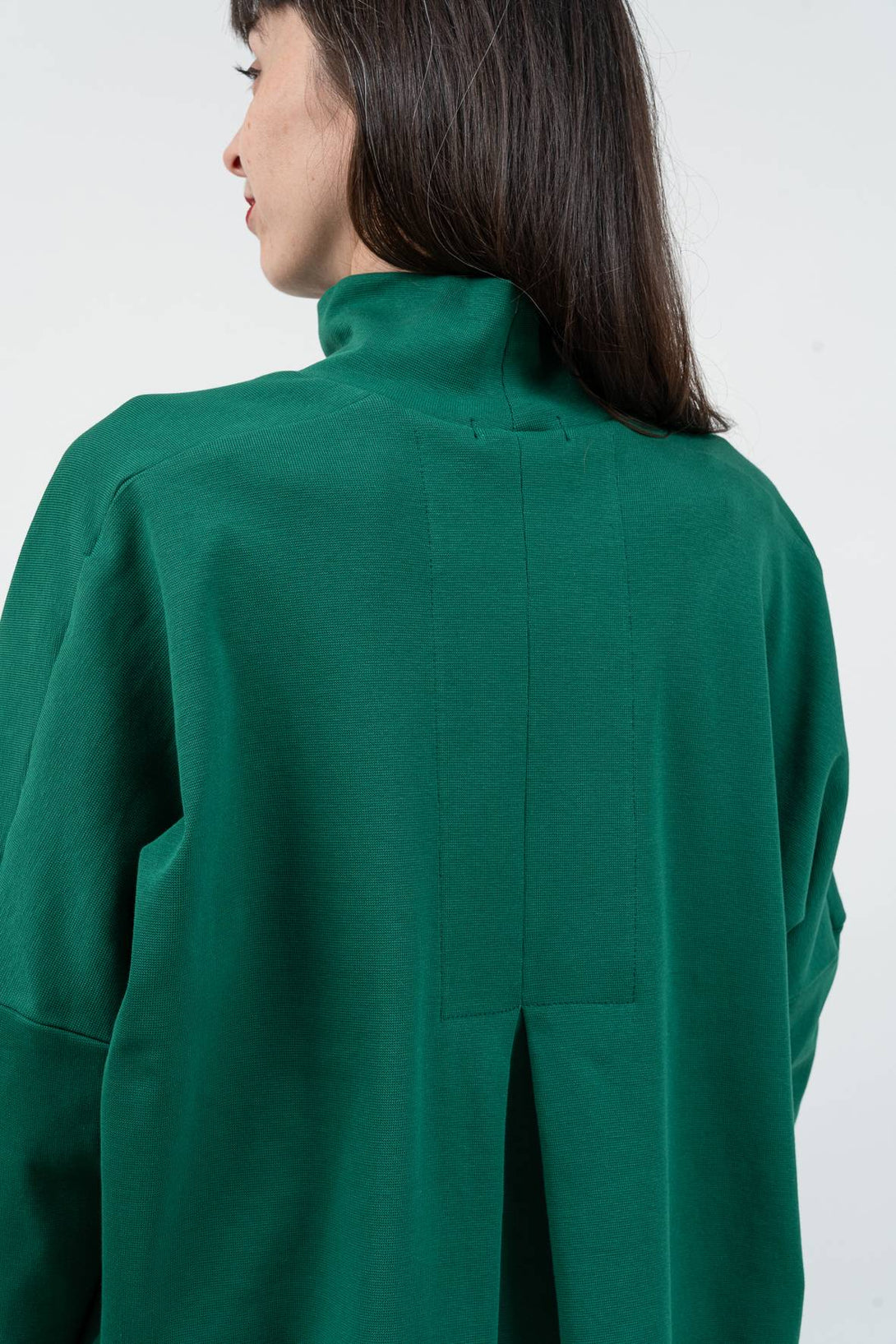 Jersey over fuelle verde-Elisa Muresan