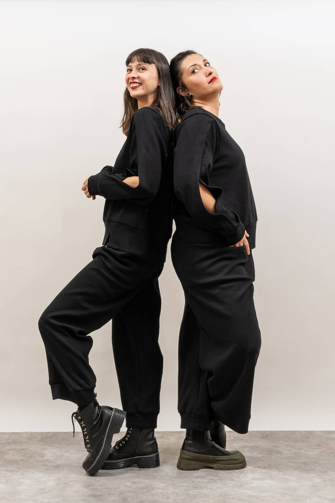 Jersey Puzzle negro-Elisa Muresan