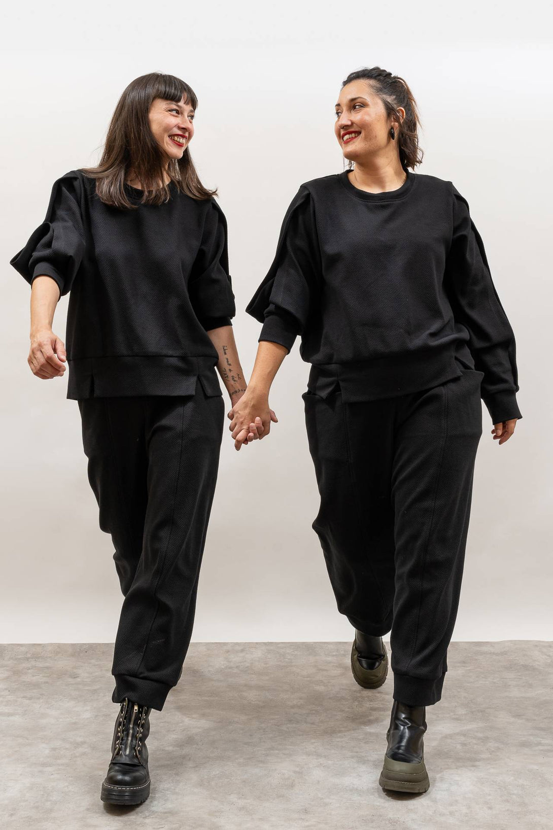 Jersey Puzzle negro-Elisa Muresan