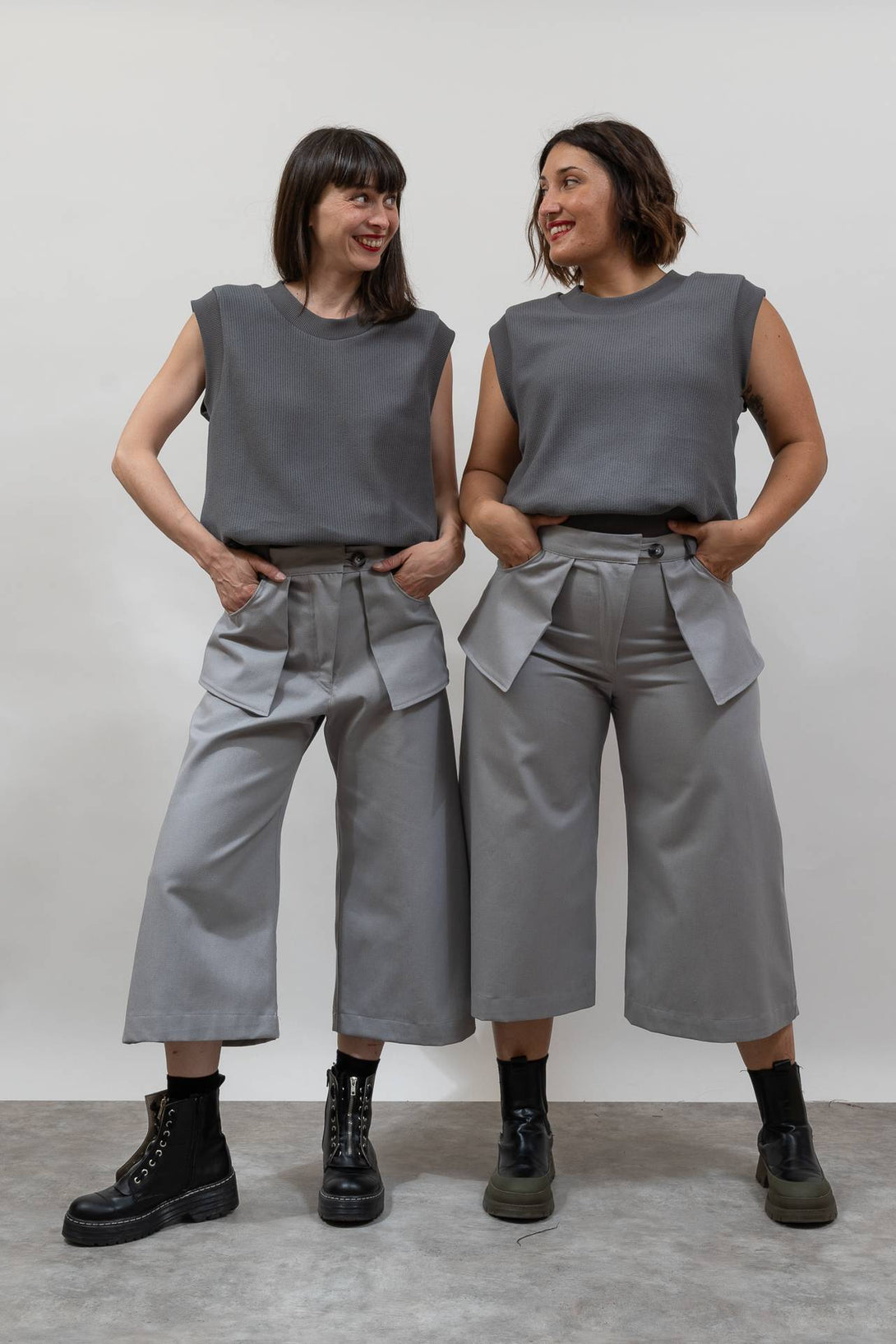 Pantalón bolsillo flotante gris-Elisa Muresan
