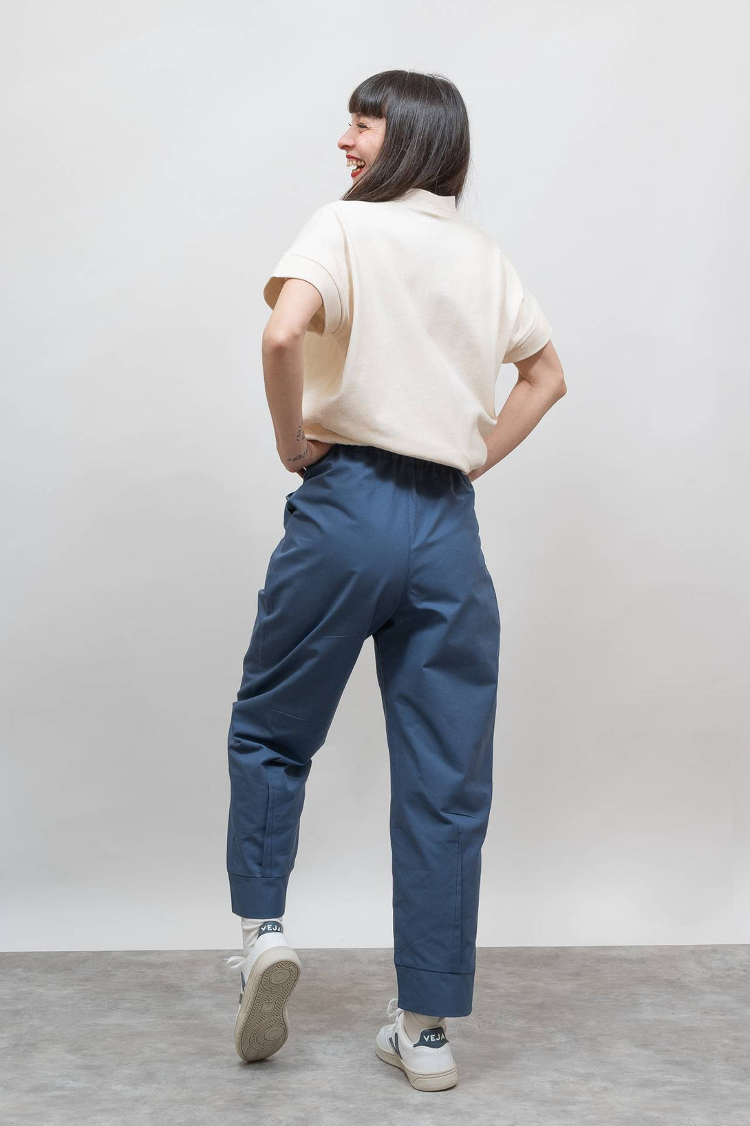 Pantalón lazo azul-Elisa Muresan