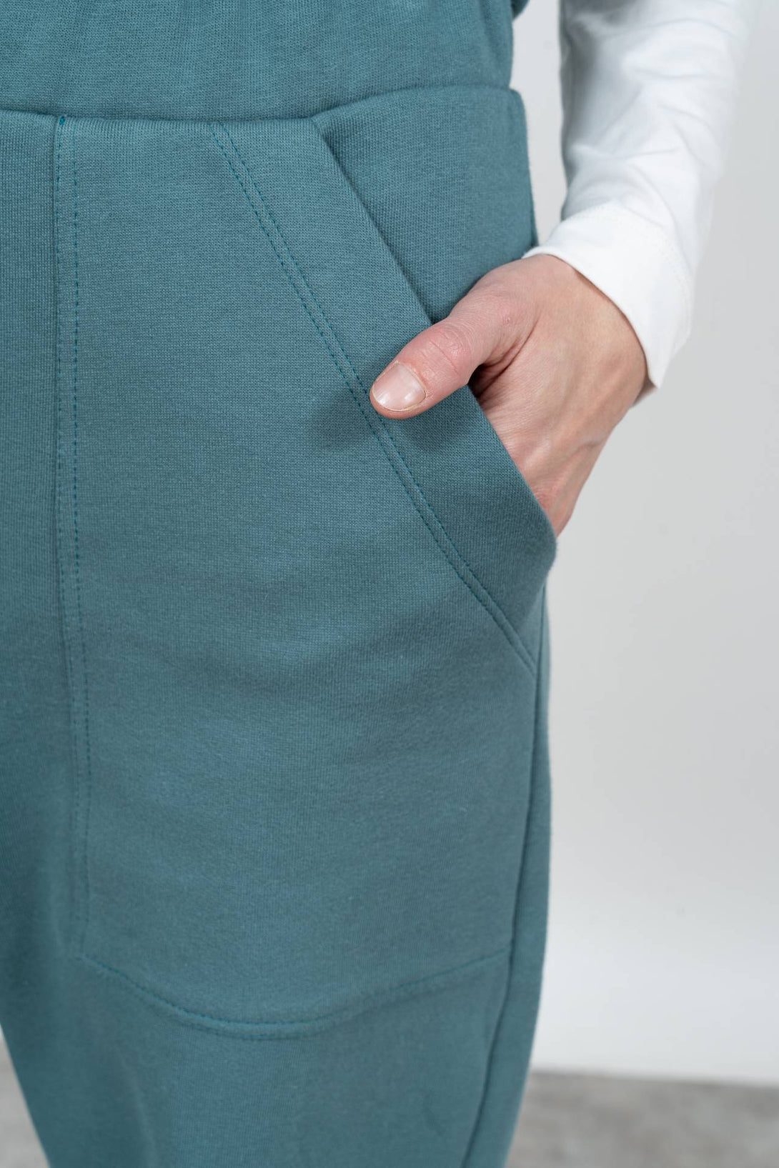 Pantalón pinza verde-Elisa Muresan