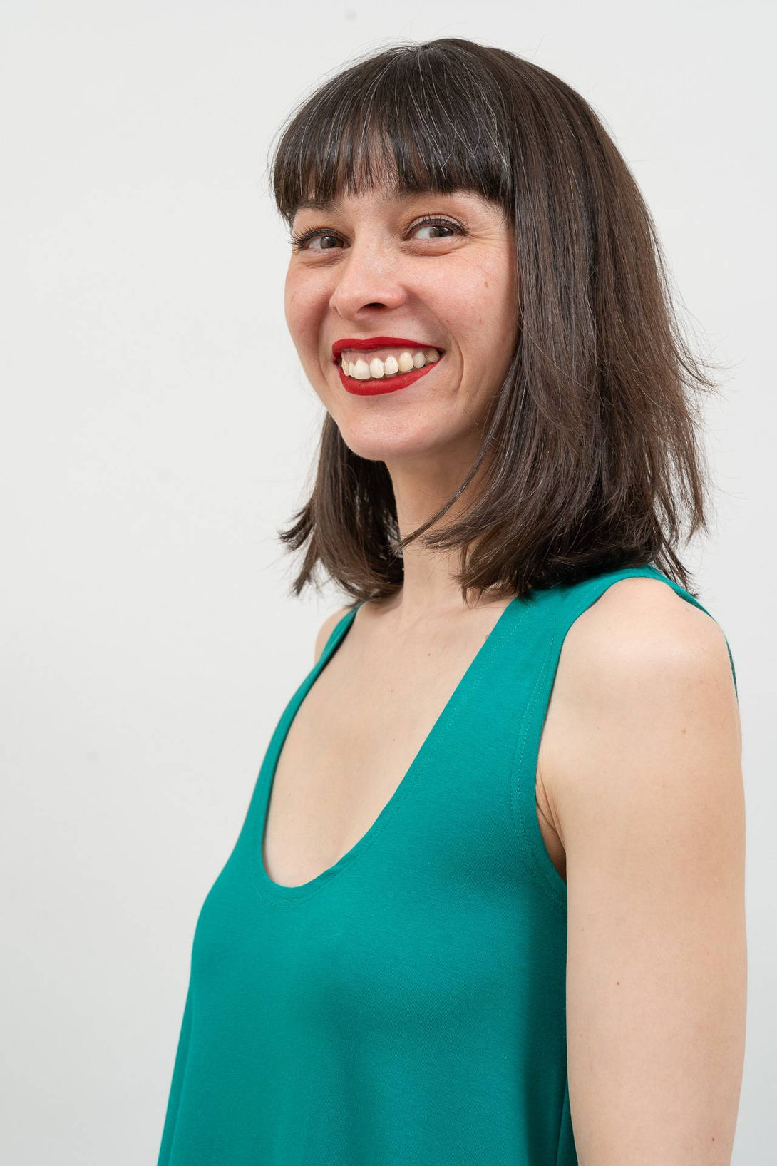 Vestido capa escote redondo verde-Elisa Muresan