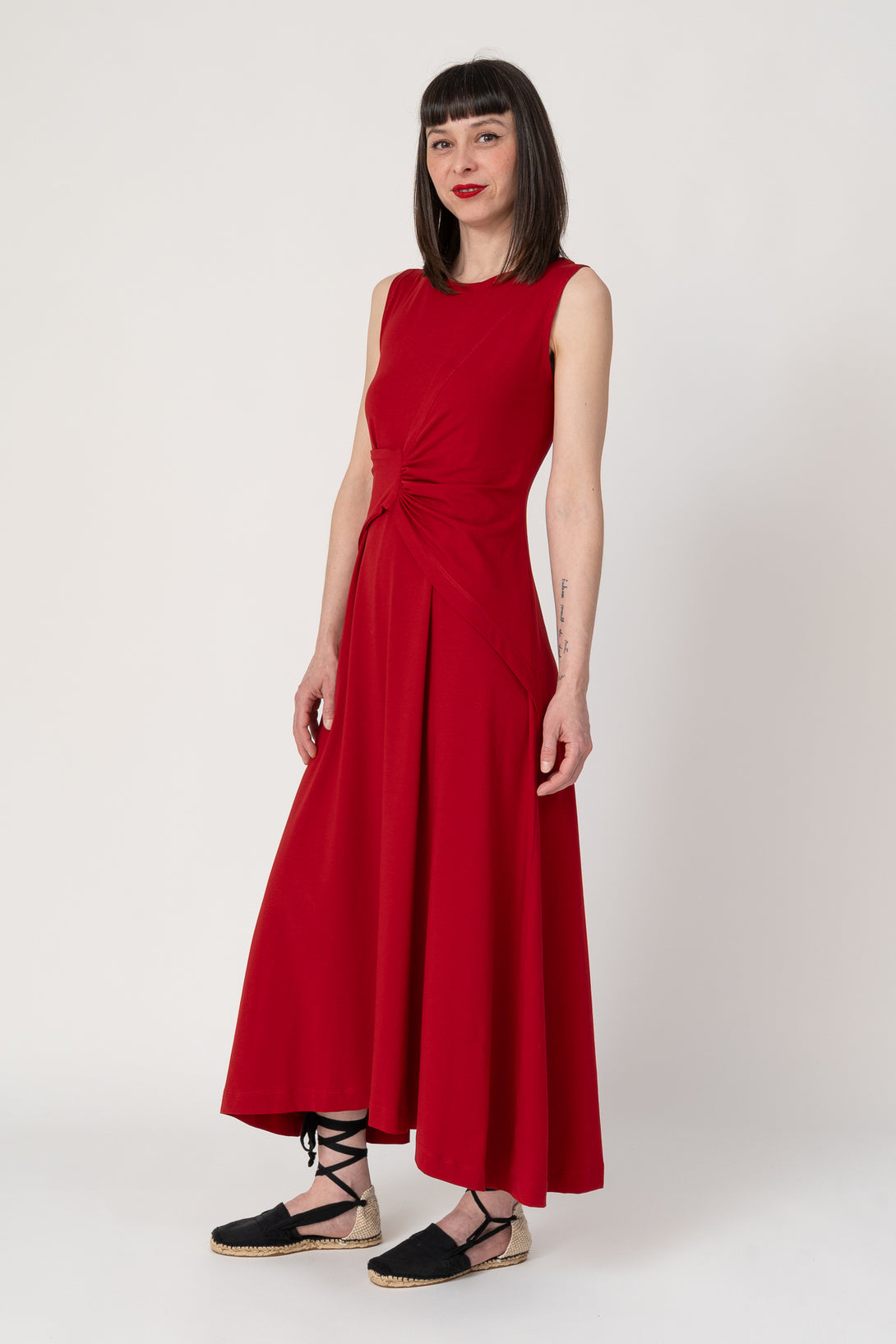 Vestido drapeado rojo chili-Elisa Muresan