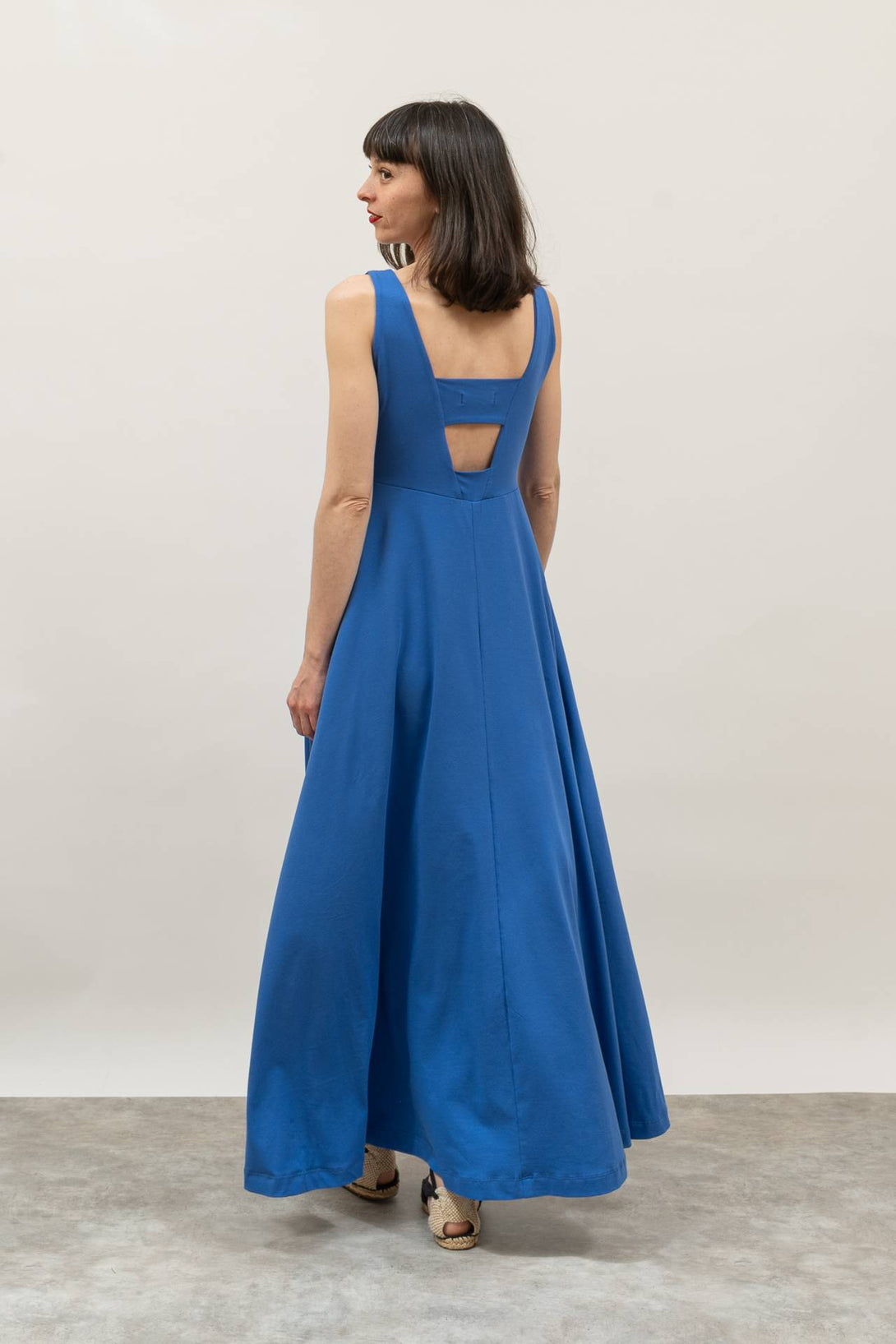 Vestido largo escote espalda azul-Elisa Muresan