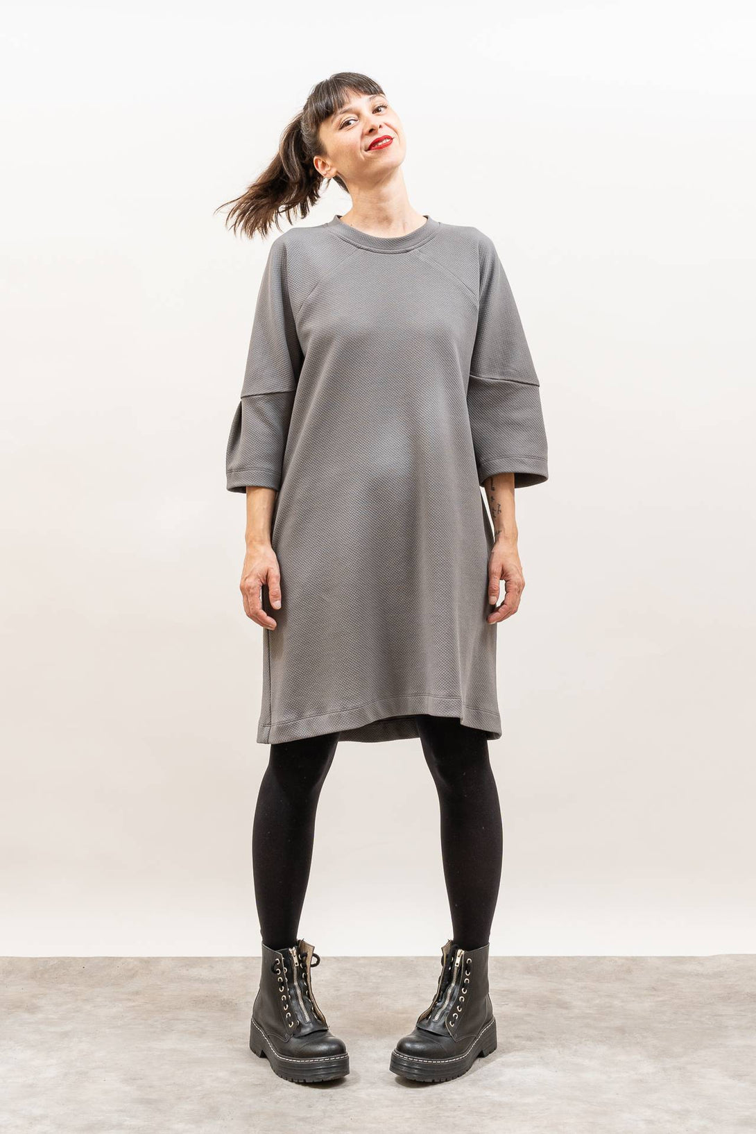 Vestido manga ranglán gris-Elisa Muresan