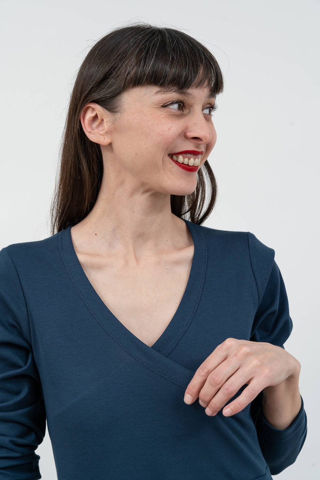Vestido midi cruzado marino-Elisa Muresan