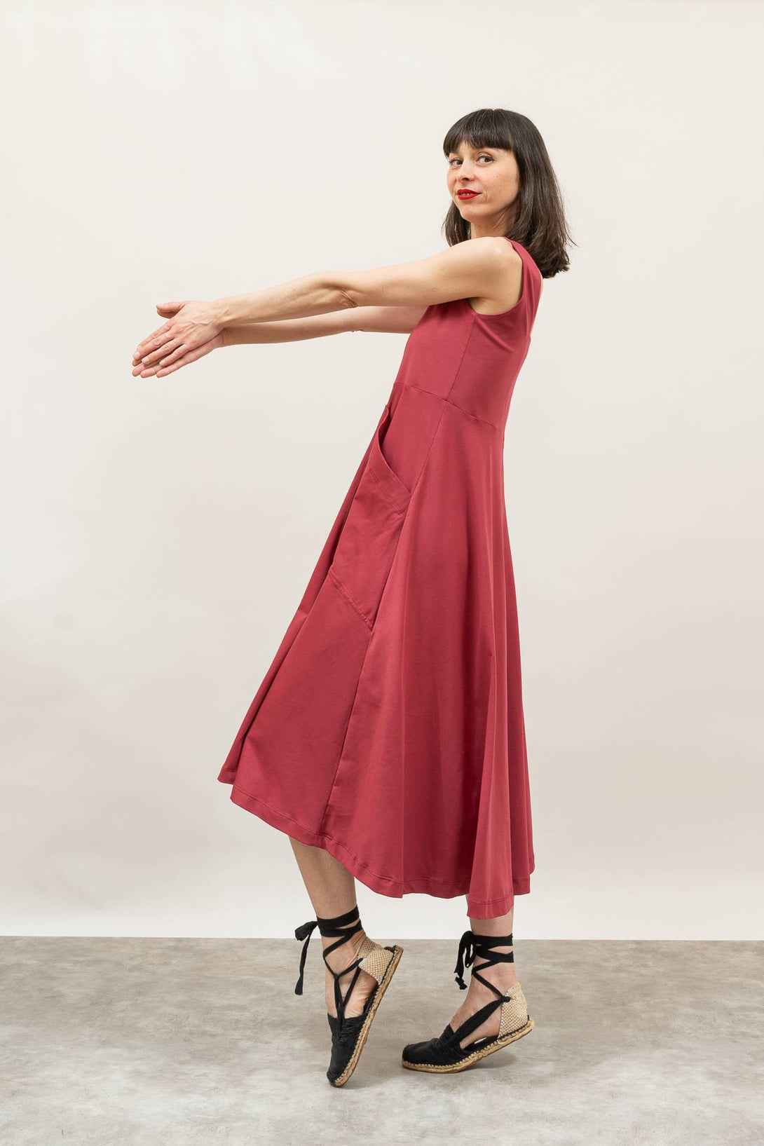 Vestido midi escote cuadrado rosa-Elisa Muresan