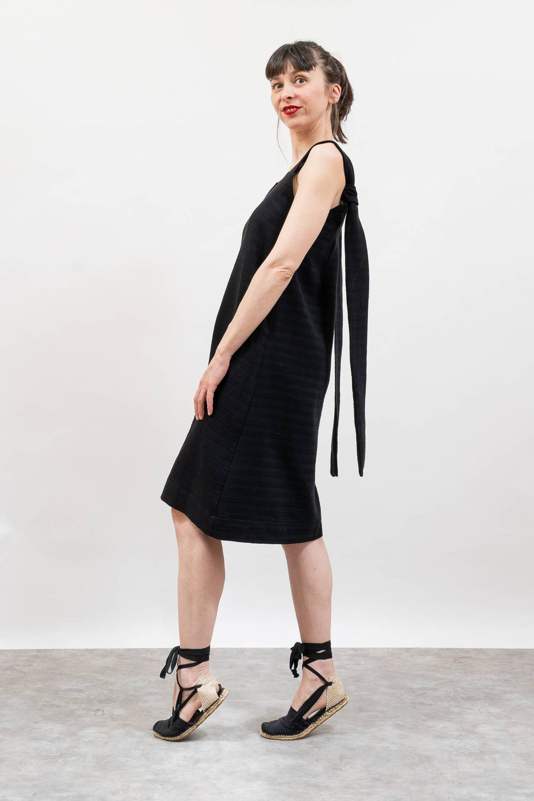 Vestido muselina reversible negro-Elisa Muresan