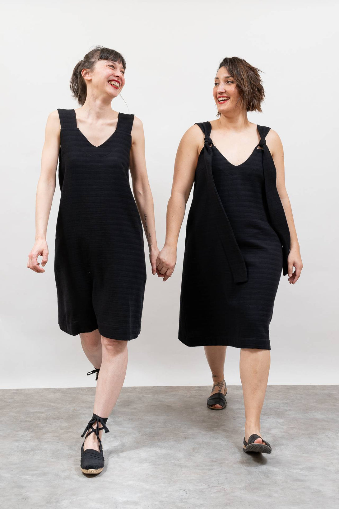 Vestido muselina reversible negro-Elisa Muresan